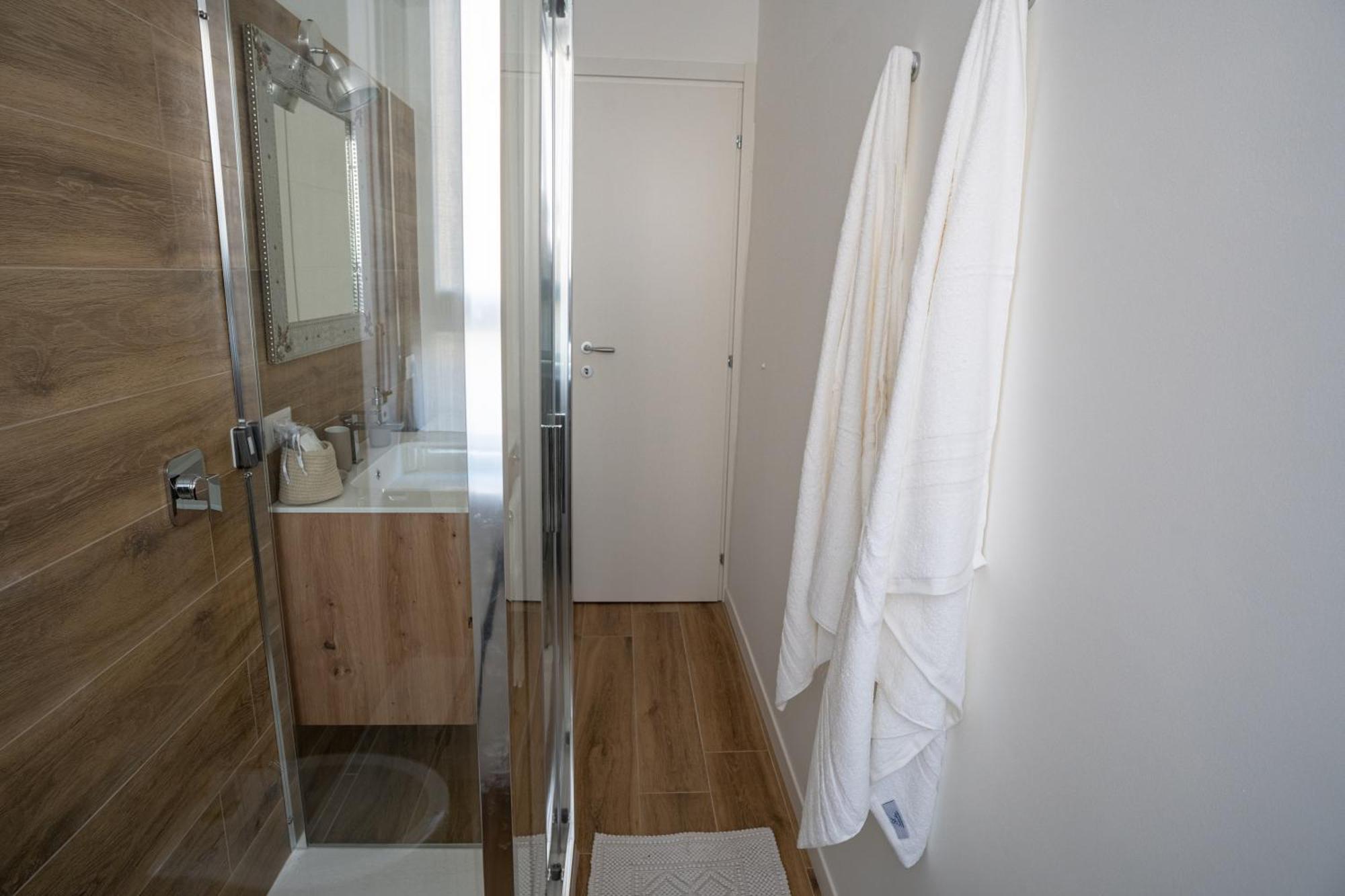 Suite Mont Noir Milan Bagian luar foto